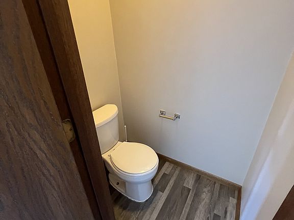 4th image of 2500 26th Avenue Ct