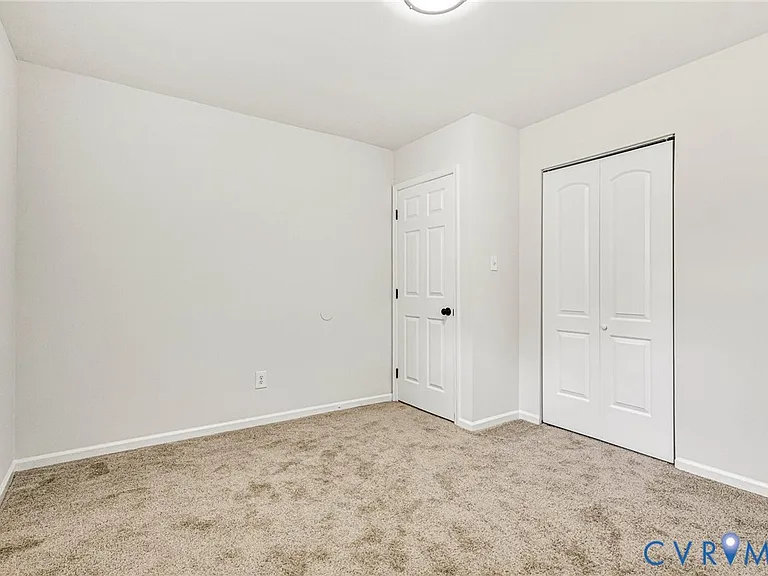 9015 Covewood Rd — Photo 11