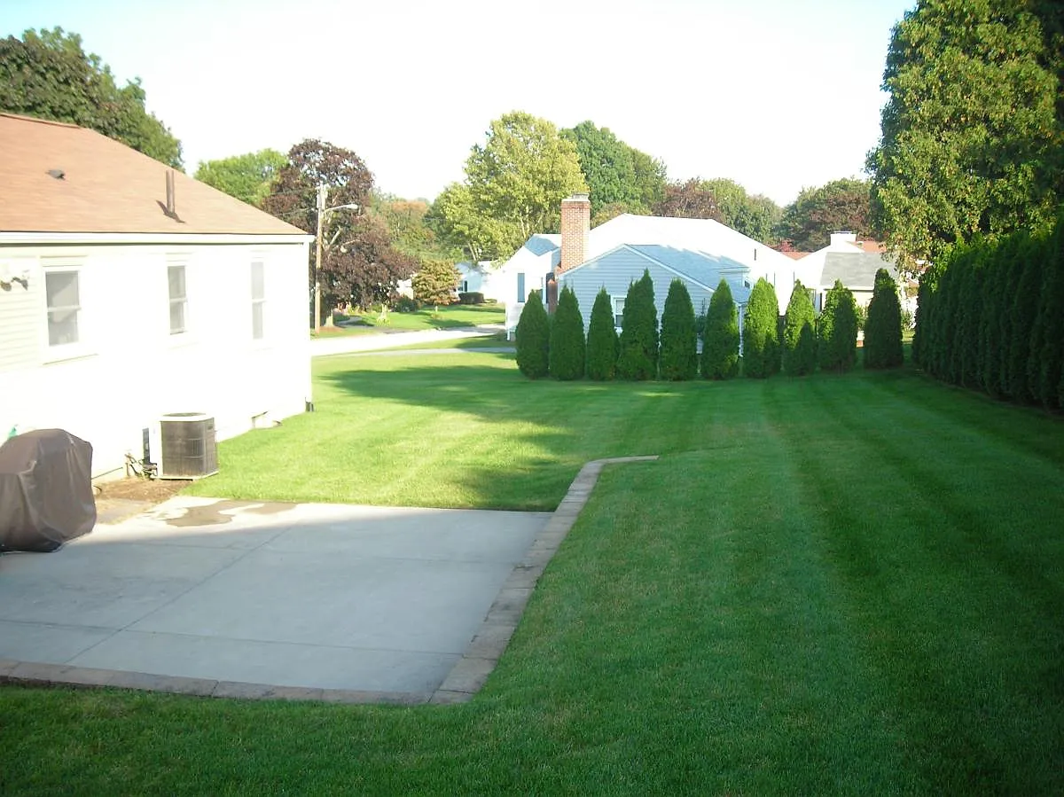 2 bed, 1200 sqft, $2,495 — Photo 3