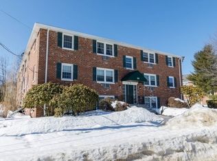 90 Ridgewood Ln APT 18, Gardner, MA 01440
