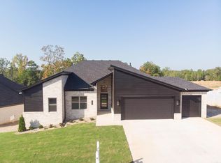 15117 Matterhorn Loop, Maumelle, AR 72113