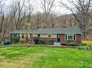 317 Angola Rd, Cornwall, NY 12518