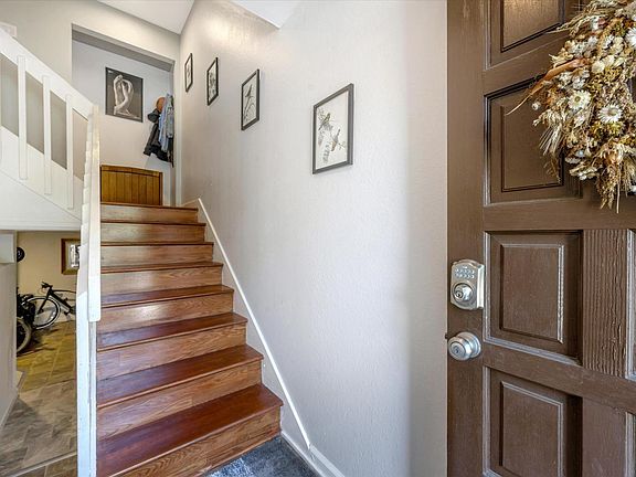 4th image of 842 Reichert Avenue #5