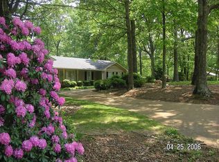 36 Pine Ridge Dr, Cartersville, GA 30120