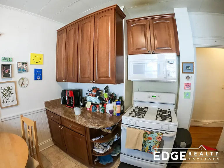324 Faneuil St #3 — Photo 12