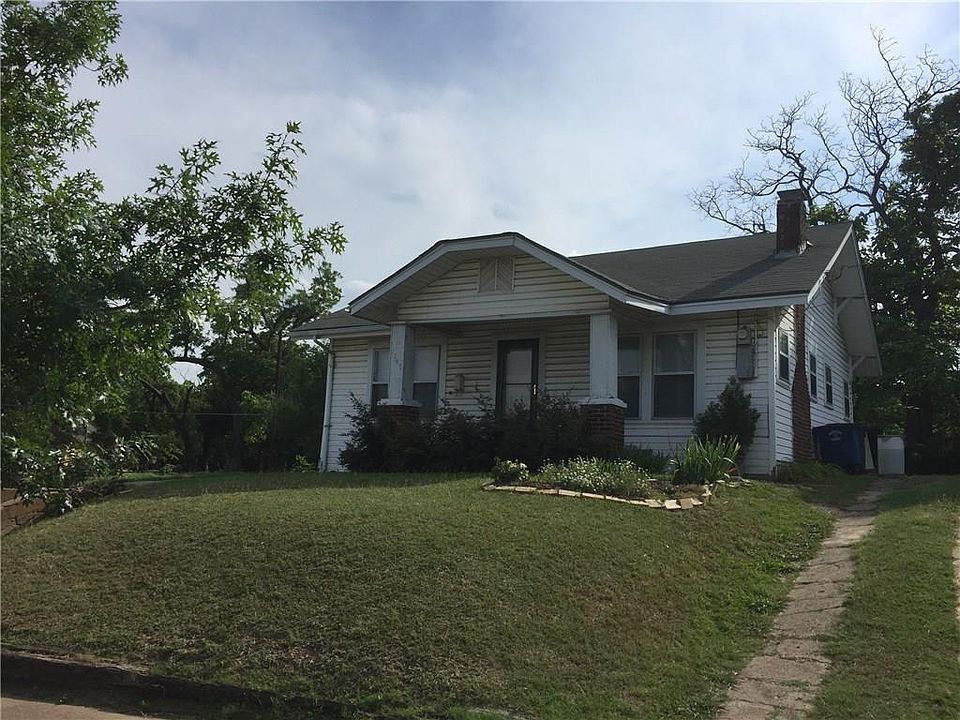 1st image of 1103 Ballard Ave