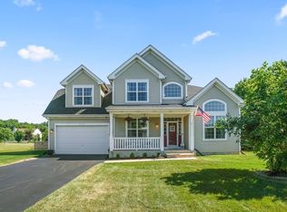 5710 Brentwood Dr, Hoffman Estates, IL