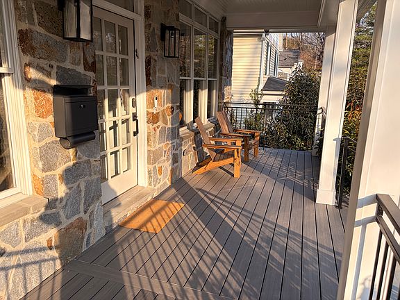 2nd image of 153 Quincy St