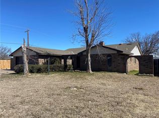 1624 N 14th St, Frederick, OK 73542