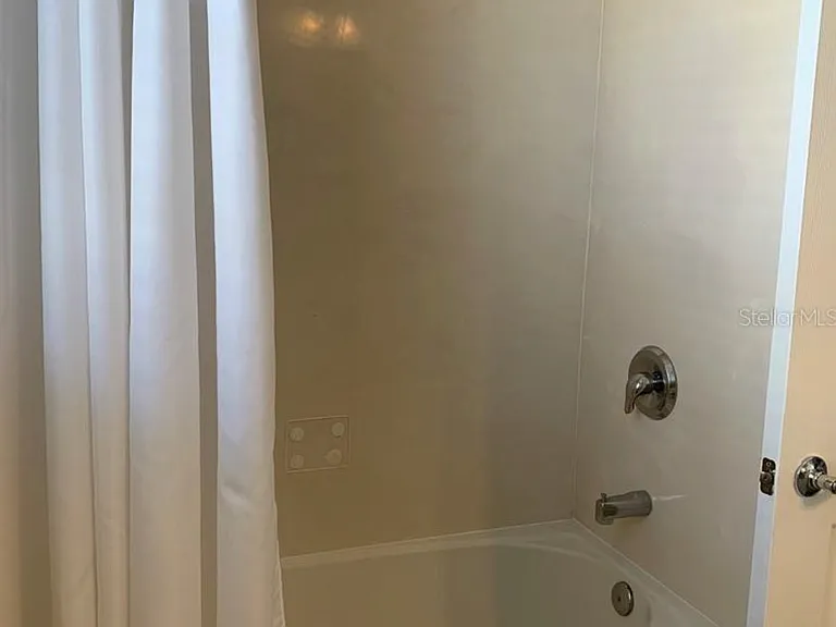 2484 San Tecla St #306 — Photo 2