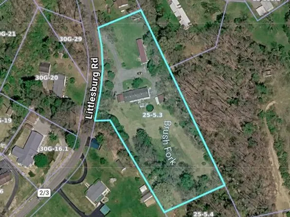 3243 Littlesburg Rd, Bluefield, WV 24701