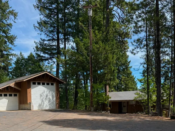 268 Placer Dr, Trinity Center, CA 96091