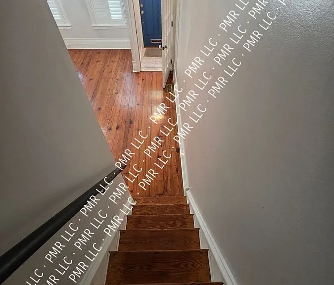 878 N Taylor St — Photo 24