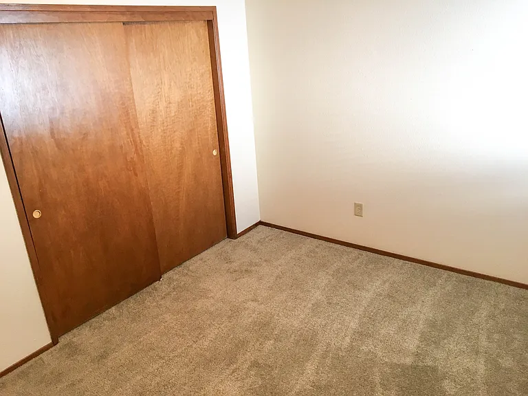 Beaver Creek Apartments — Photo 11
