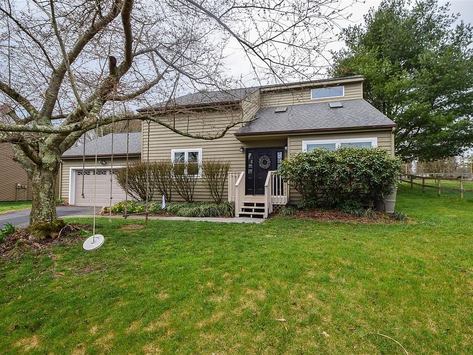 1st image of 1309 Mockingbird Dr