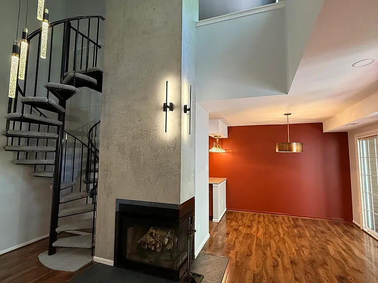 46 Woodbine Ct — Photo 5