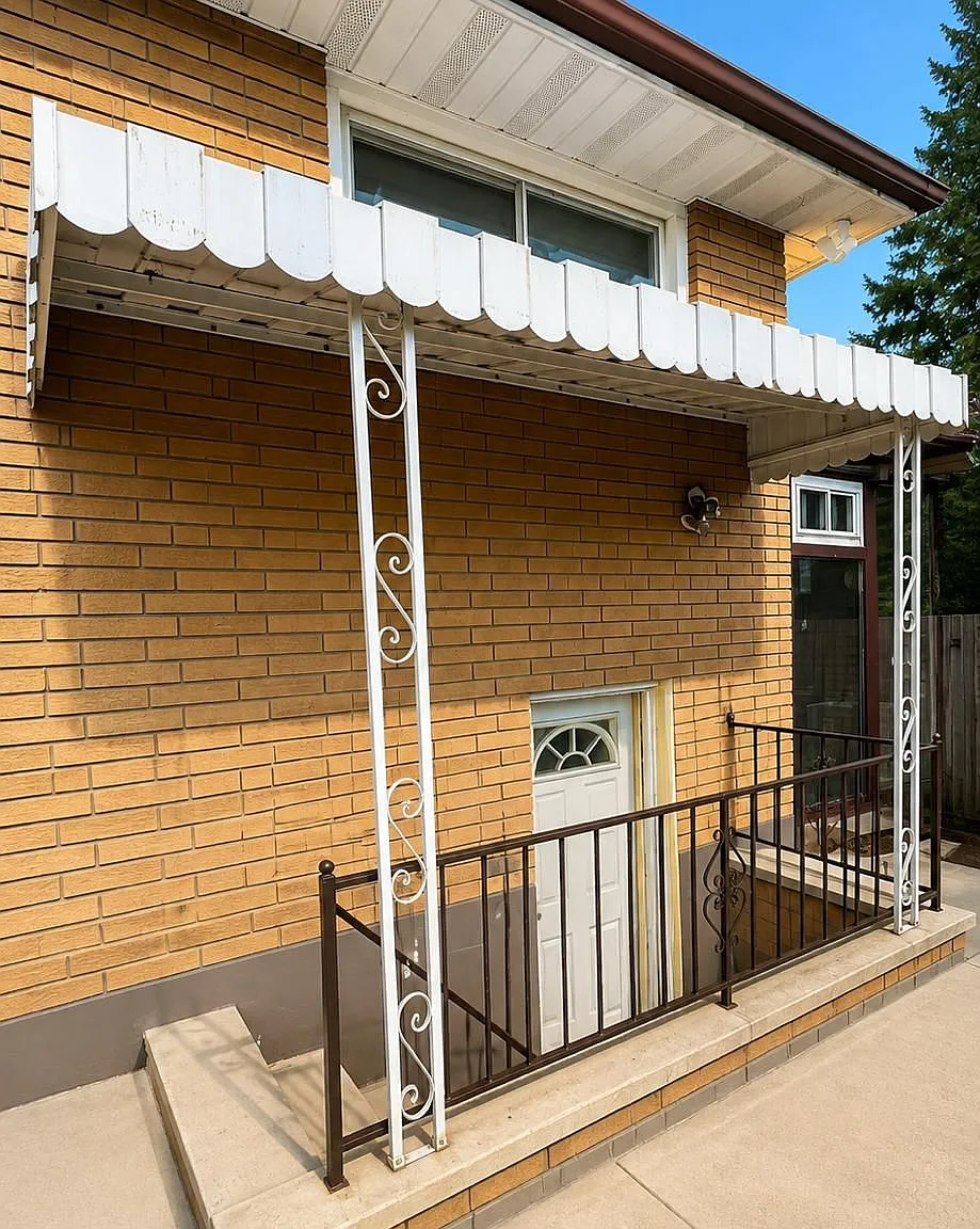 2 bed, $1,899 — Photo 3