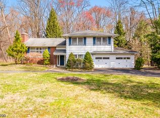 156 Park Rd, Parsippany, NJ 07054