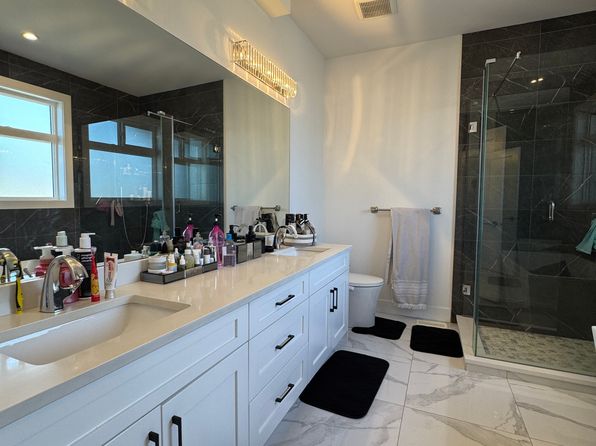 5 bedroom rental in Coquitlam — photo 18
