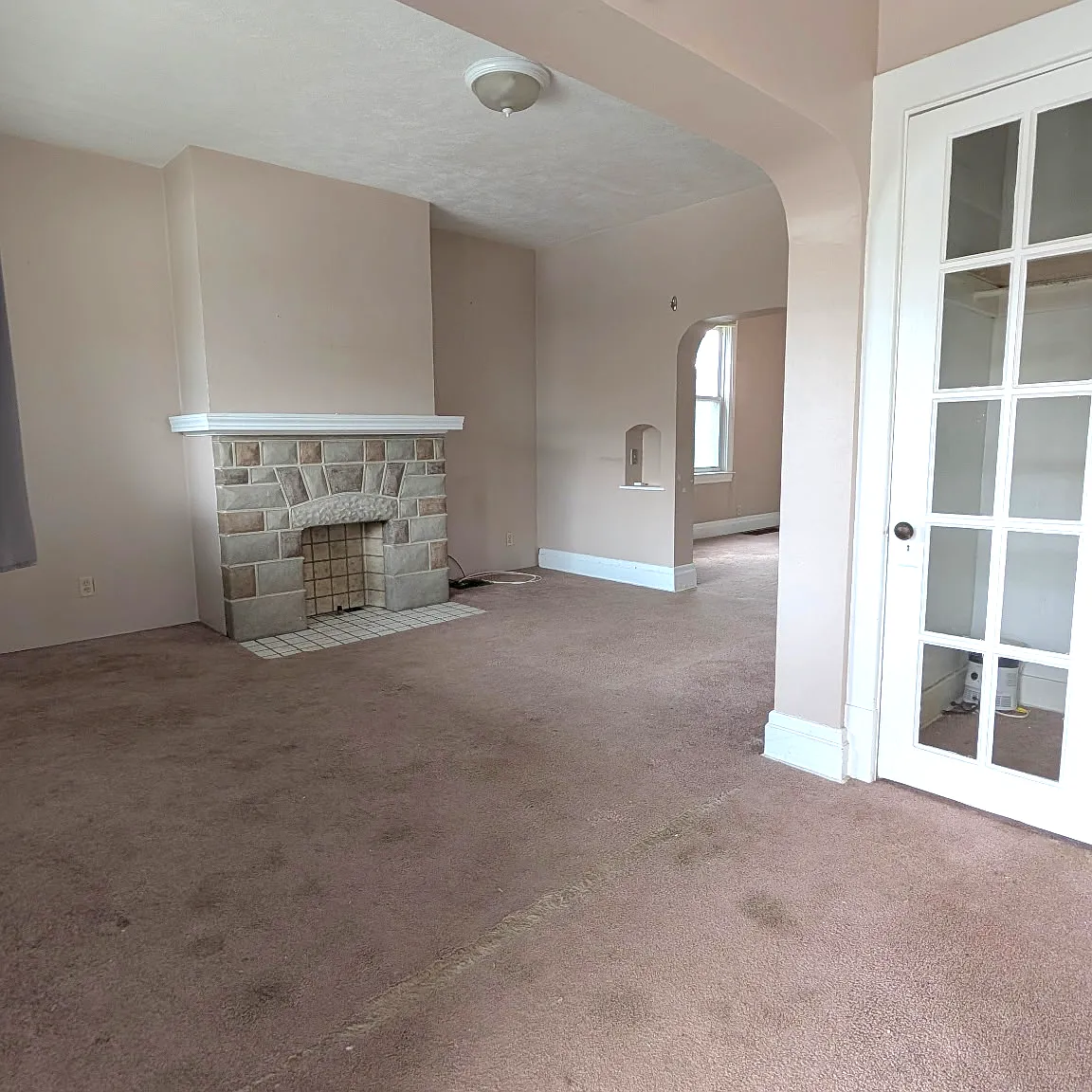 1 bed, $900 — Photo 2