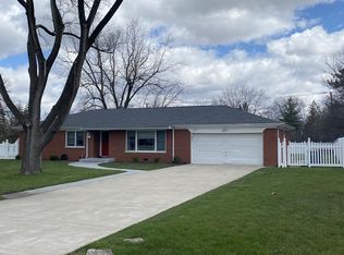 6201 Linden Ln, La Grange Highlands, IL