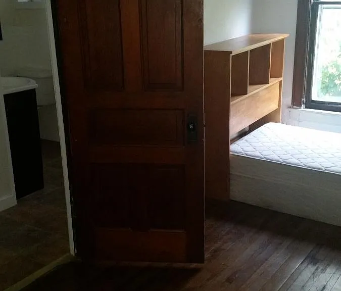 (S side) 1st floor bedroom with private bath