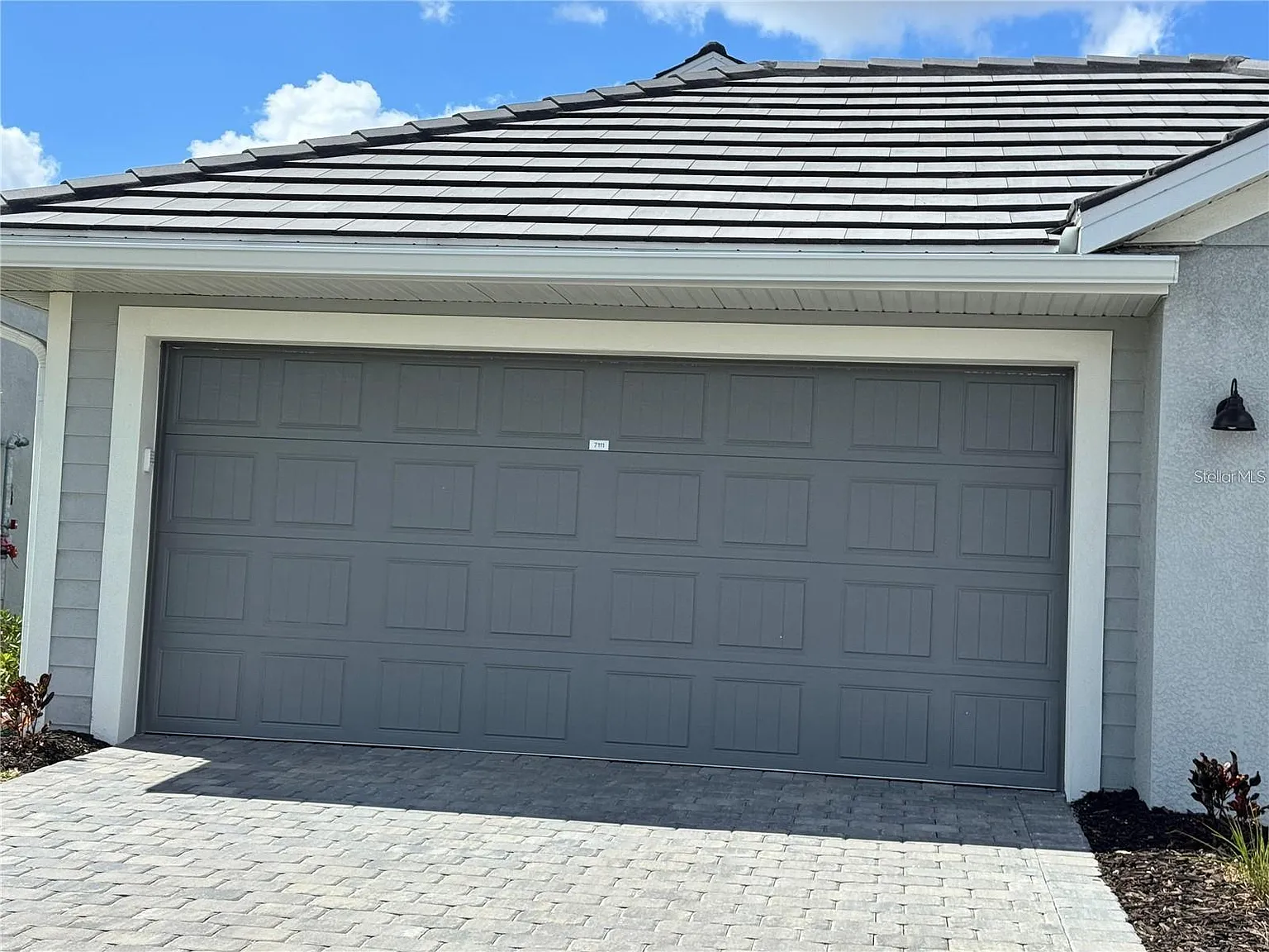 19015 Scallop Loop — Photo 2
