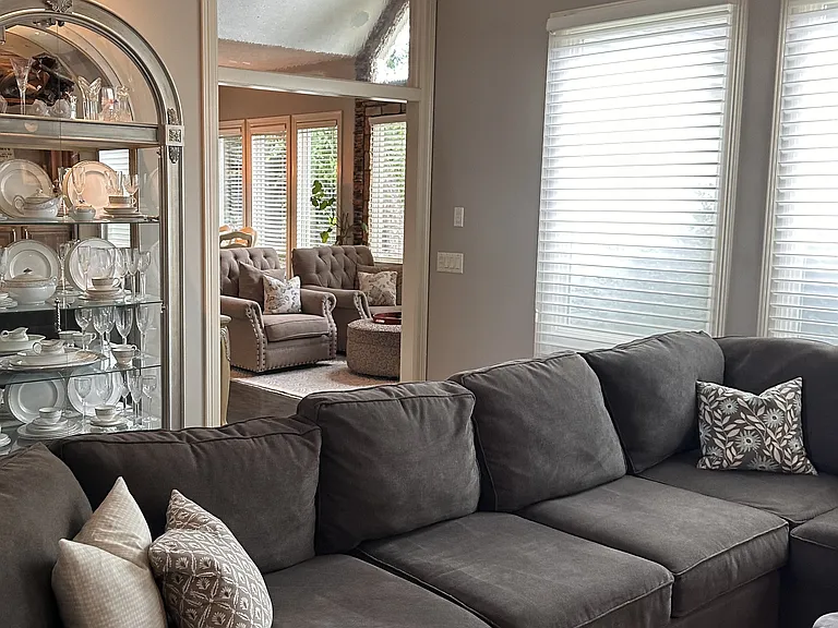 Family room 1