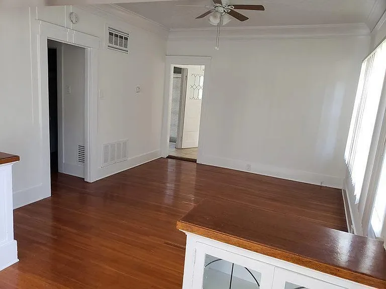1325-1333 E 3rd St #1325 — Photo 14