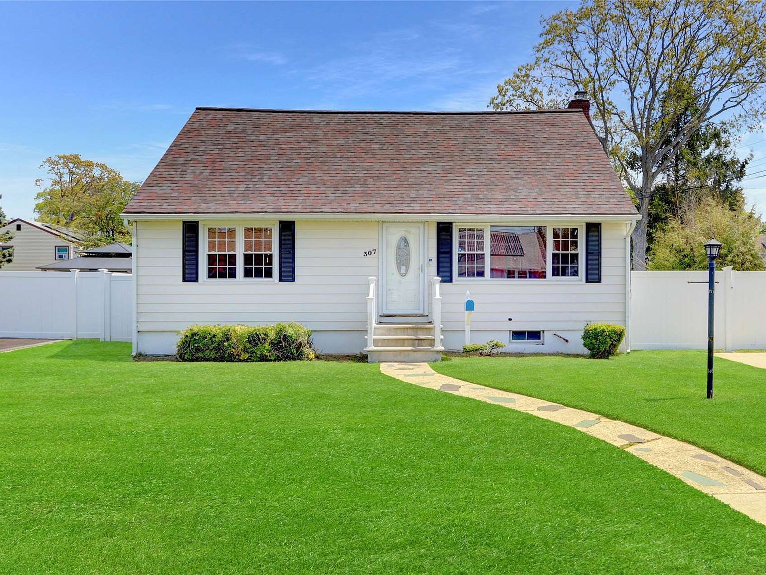 307 W 13th Street, Deer Park, NY 11729 Zillow