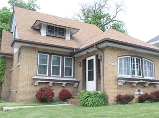 1751 N 55th St, Milwaukee, WI 53208