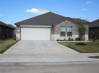 2420 Three Wood Way, Navasota, TX 77868