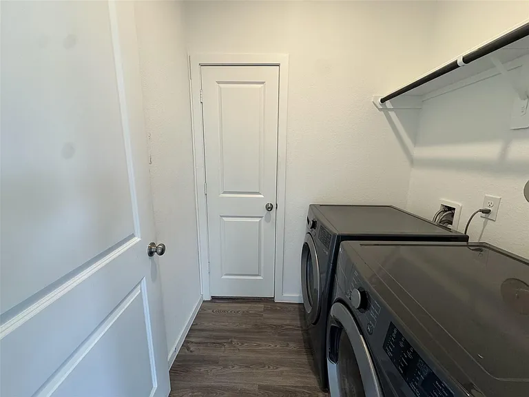 5318-5318 Still Meadow Ln — Photo 15