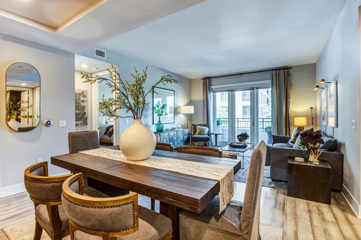 Model Dining and Living Room