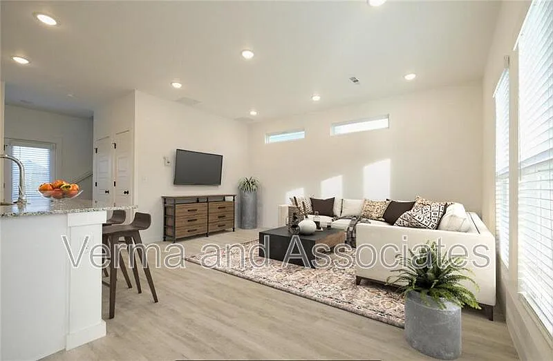 2 bed, 2.0 bath, 1200 sqft, $1,400 — Photo 4