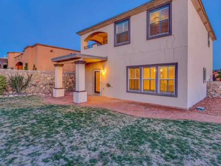 7433 Gulf Creek Dr — Photo 12