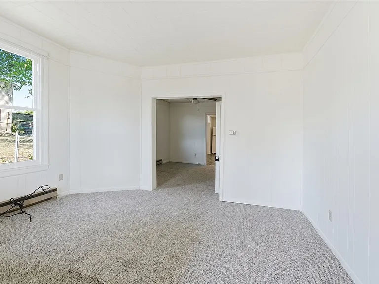 815 N Maple Ave #A — Photo 2