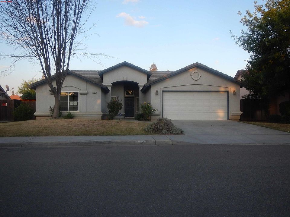 1st image of 881 Royal Dr