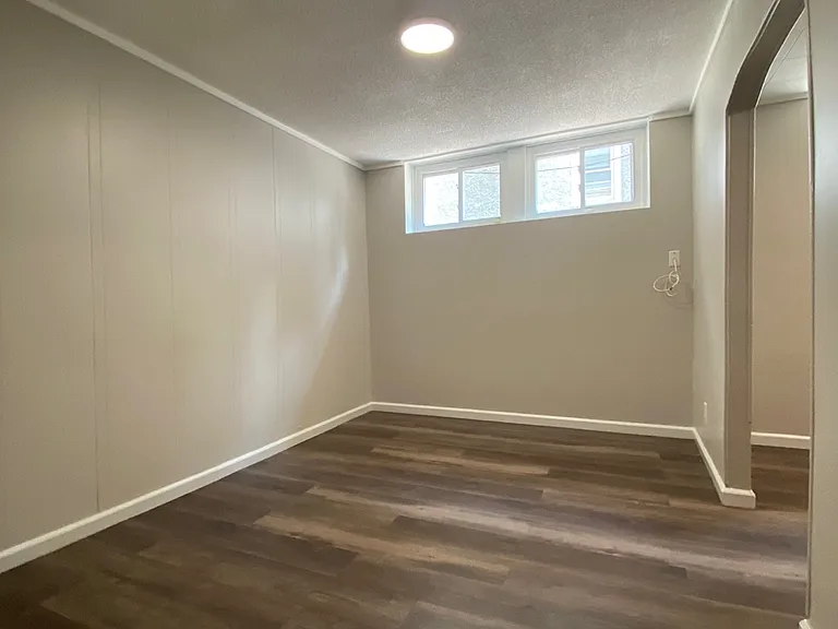174 Fort Pleasant Ave #B — Photo 12