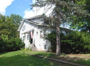 314 Parkway Dr, Cary, IL 60013