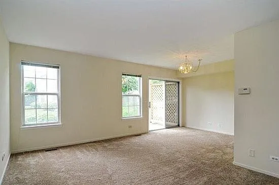 1234 S Wellington Ct S — Photo 4