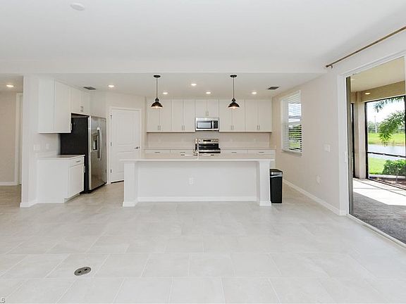3rd image of 5668 MELBOURNE CT #7911