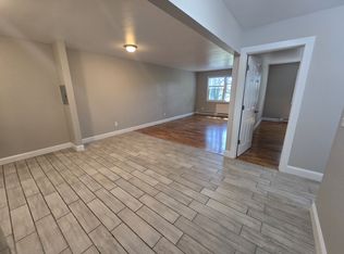 156 Bull Hill Ln #B11B, West Haven, CT 06516