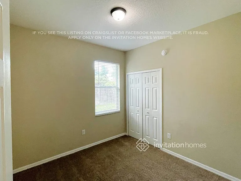 506 Woodford Dr — Photo 5