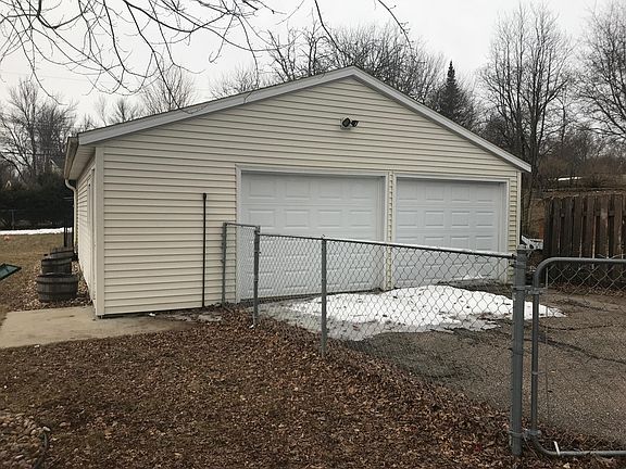 Large Detached garage