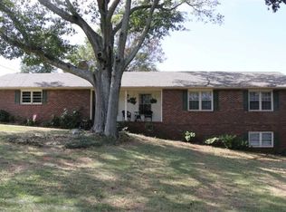 136 Bowen Rd, Anderson, SC 29621