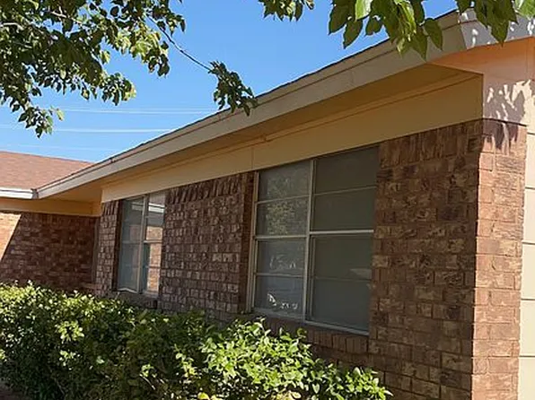 610 E Lanny Ave, Brownfield, TX 79316