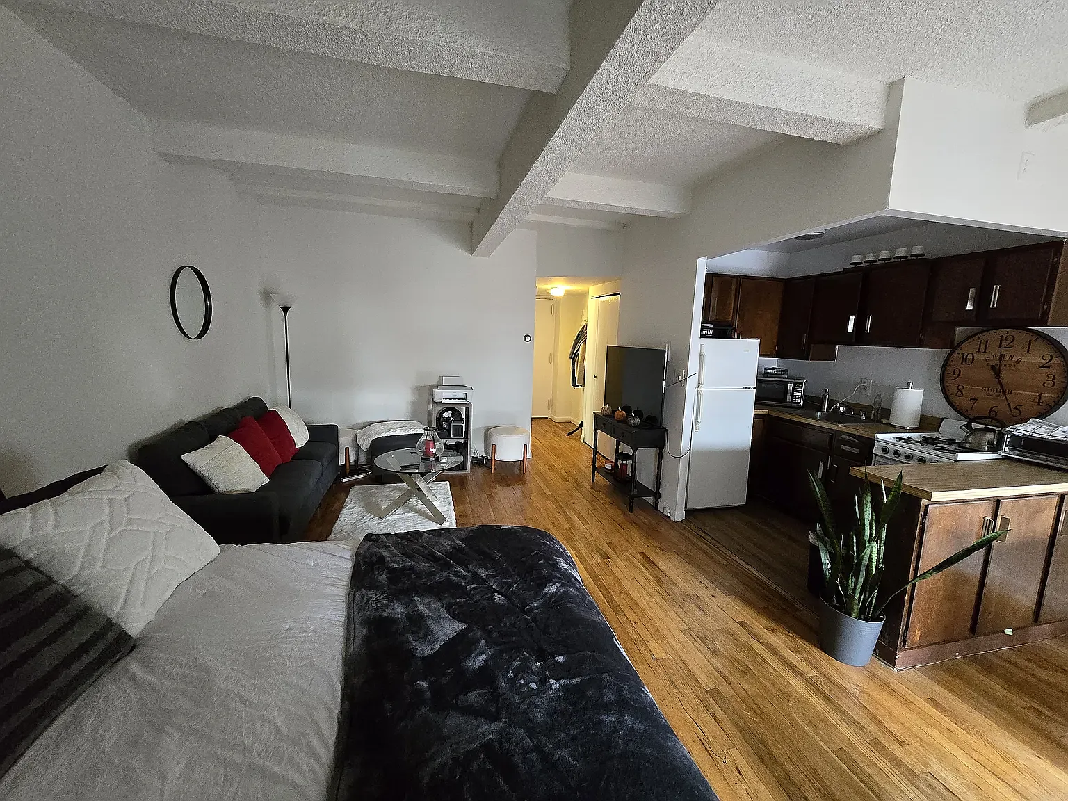 160 Bleecker Street — Photo 2