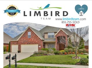 5203 SW Blaire Mont Rd, Bentonville, AR 72713