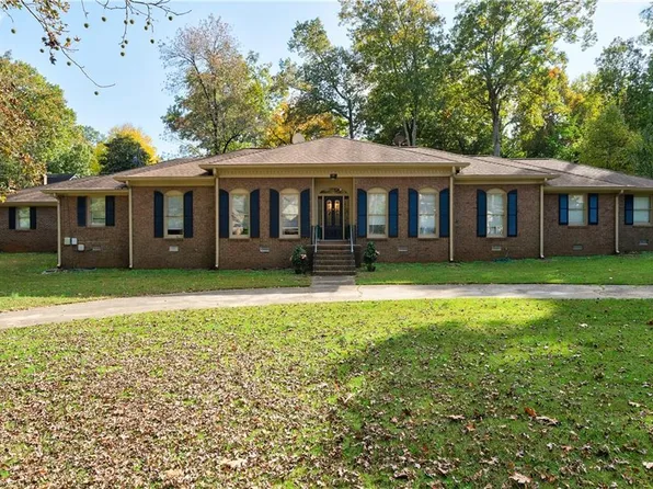 155 Dalrymple Rd NE, Sandy Springs, GA 30328